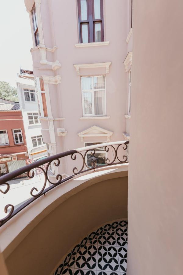 Galadoo Suites Istanbul Ngoại thất bức ảnh
